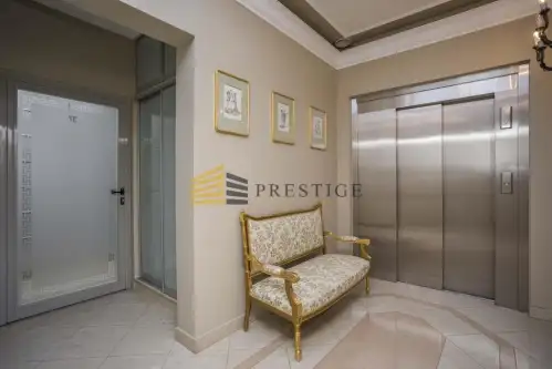 Warszawa ,  Aleja Jana Pawła Ii   4