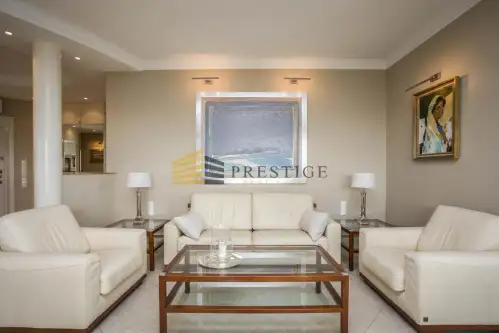 Warszawa ,  Aleja Jana Pawła Ii   5