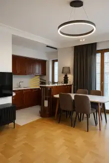 Warszawa ,  Sienna   3