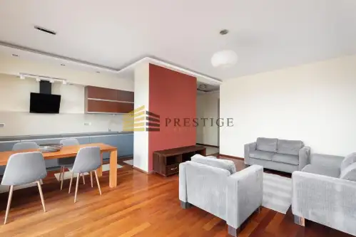 Warszawa ,  Obrzeżna   2