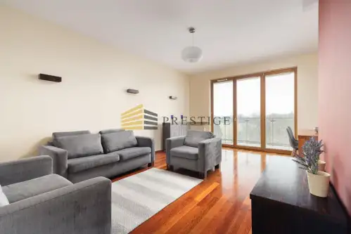 Warszawa ,  Obrzeżna   4