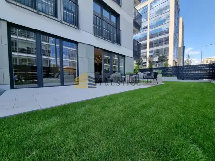 Warszawa ,  Domaniewska   18