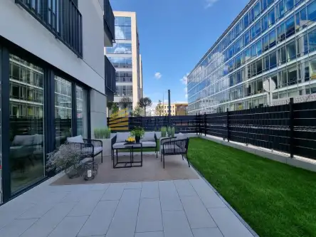 Warszawa ,  Domaniewska   20