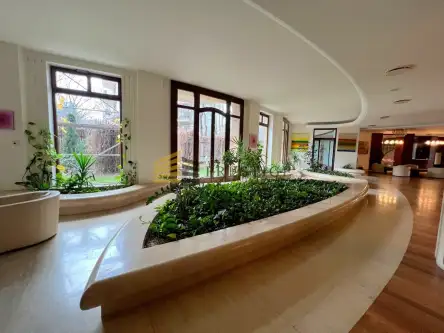 Warszawa ,  Niecała   19