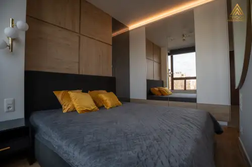 Warszawa ,  Krochmalna   14