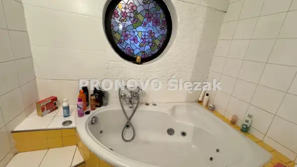 Wrocław ,  Adama Asnyka   12