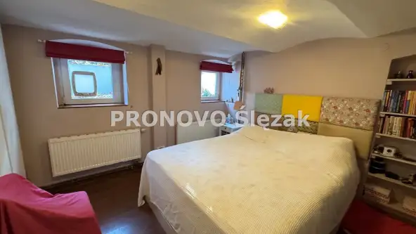 Wrocław ,  Adama Asnyka   13