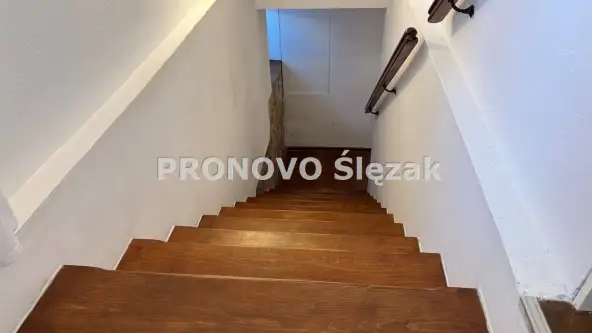 Wrocław ,  Adama Asnyka   10