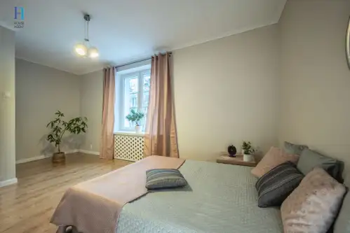 Łódź ,  Wojska Polskiego   8