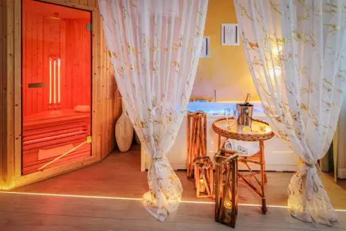 Władysławowo ,  Męczenników Wielkiej Wsi   8