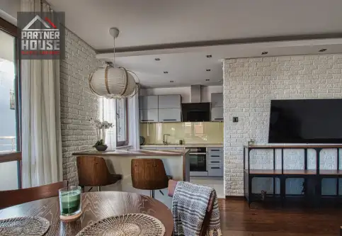 Gdynia ,  Adwokacka   5