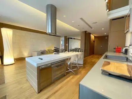 Warszawa ,  Wiktorska   5