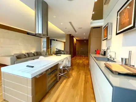 Warszawa ,  Wiktorska   6