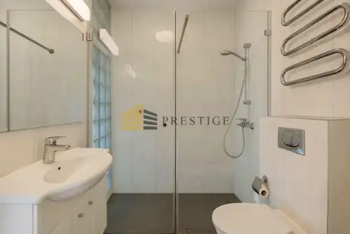 Warszawa ,  Biały Kamień   8