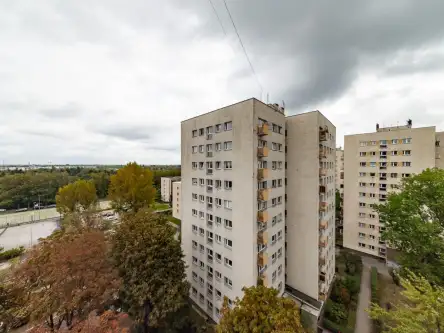 Warszawa ,  Czerniakowska   10