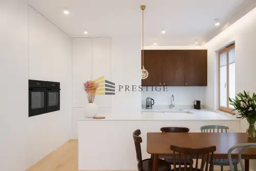 Warszawa ,  Białego Dębu   3