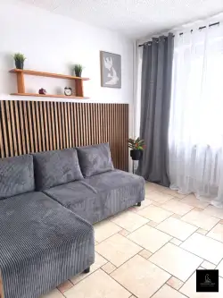 Poznań ,  Poznańska   6