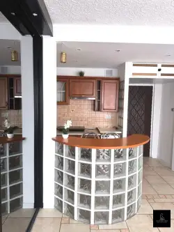 Poznań ,  Poznańska   7