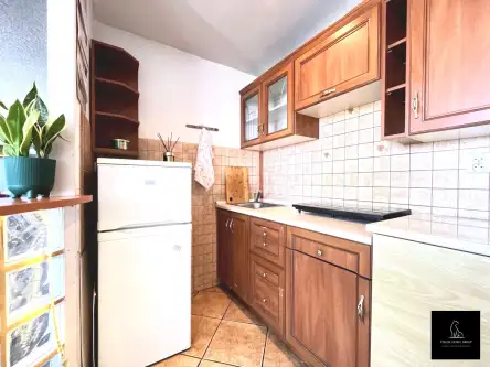 Poznań ,  Poznańska   8