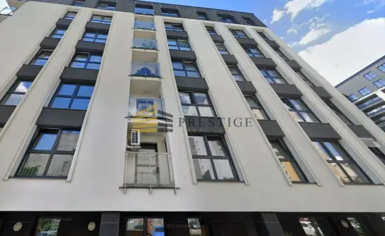 Warszawa ,  Chłodna   13