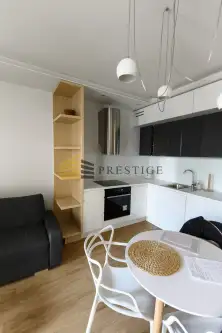 Warszawa ,  Chłodna   4