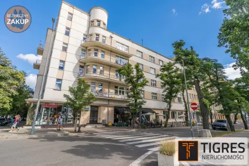 Gdynia ,  skwer Kościuszki   16