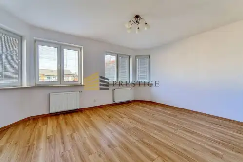 Warszawa ,  Bruzdowa   8