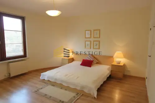 Warszawa ,  Łucka   5