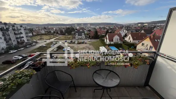 Rumia ,  Dębogórska   8