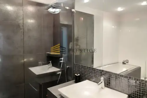 Warszawa ,  Bagno   8