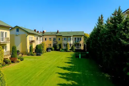 Warszawa ,  Bruzdowa   15