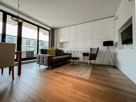 Warszawa ,  Leszczyńska   4