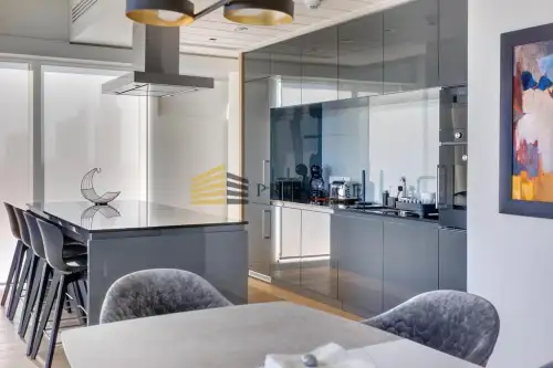 Warszawa ,  Złota   16