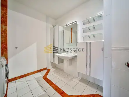 Warszawa ,  Zbyszka Cybulskiego   12