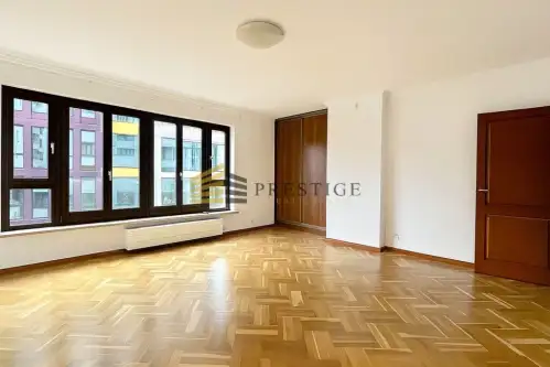 Warszawa ,  Grzybowska   3