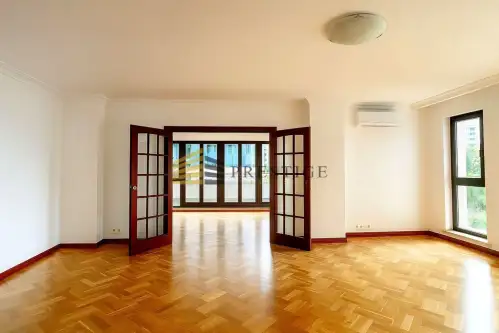 Warszawa ,  Grzybowska   4