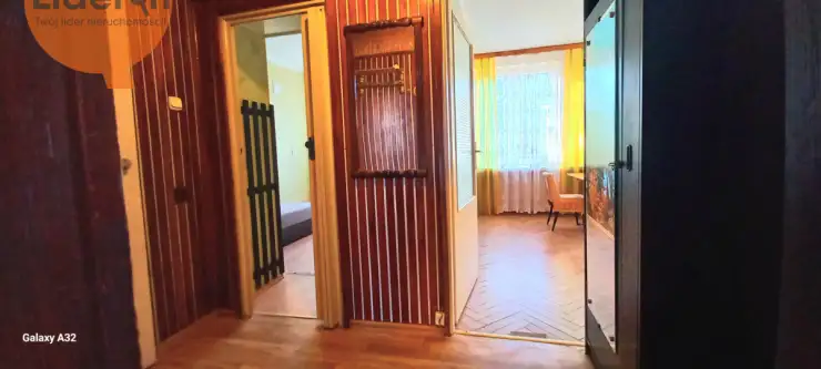 Łódź ,  Władysława Broniewskiego   10