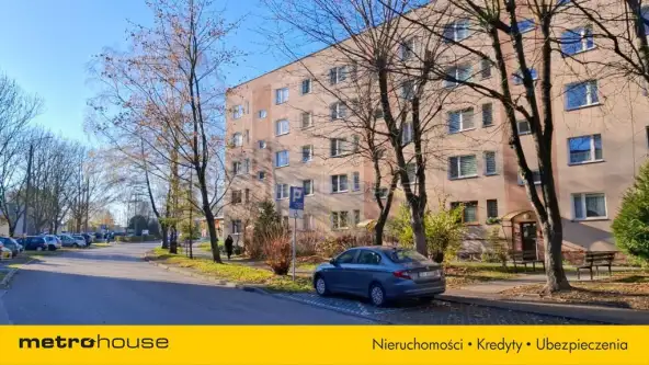 Czechowice-dziedzice ,  Szkolna   12