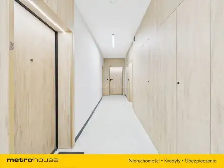 Warszawa ,  Al. Krakowska   11