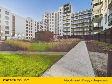 Warszawa ,  Al. Krakowska   4