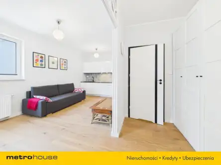 Warszawa ,  Al. Krakowska   6