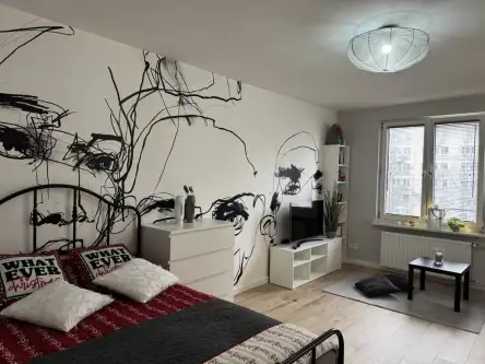 Warszawa ,  Emilii Plater   4