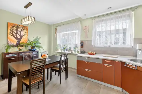 Szczecin ,  Seledynowa   8