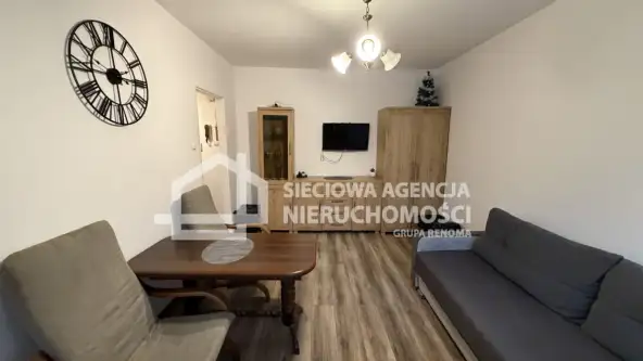 Gdynia ,  Gniewska   2