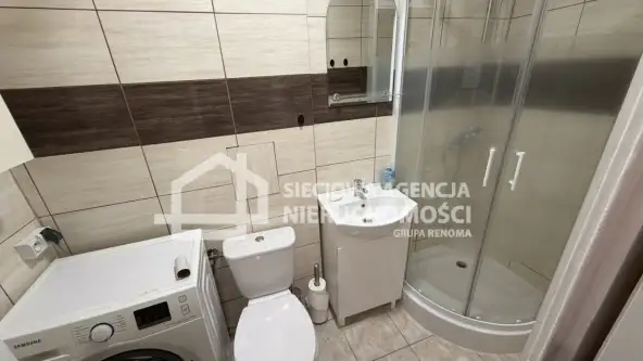 Gdynia ,  Gniewska   9