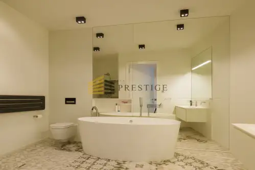 Warszawa ,  Wybrzeże Kościuszkowskie   6