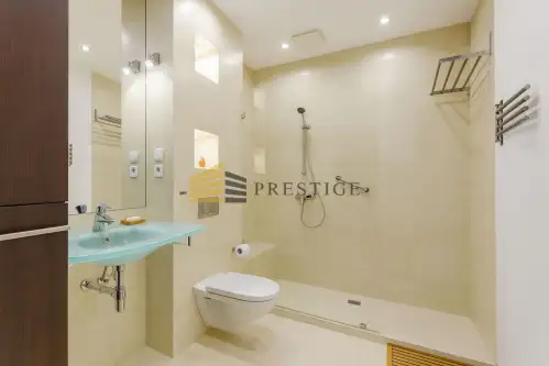 Warszawa ,  Rejsu   11