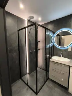 Katowice ,  Meteorologów   6