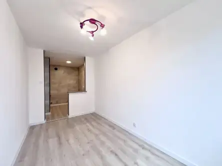 Polkowice ,  Kmicica   6