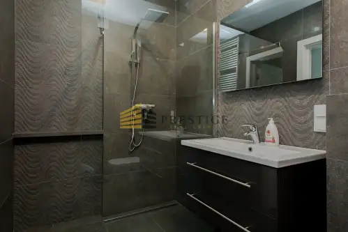 Warszawa ,  Solec   12